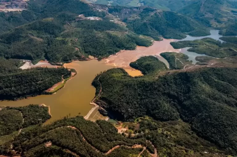 Lei que prevê maior autonomia da prefeitura sobre a mineração é aprovada em Rio Piracicaba Lei que prevê maior autonomia da prefeitura sobre a mineração é aprovada em Rio Piracicaba