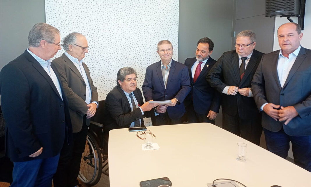Presidente da entidade diz que momento é de união para cobrar celeridade das próximas etapas de duplicação da rodovia entre BH e Governador Valadares