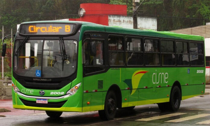 Mudanças subsidiadas pela Prefeitura já estão em vigor em linhas urbanas e rurais; Valor da passagem caiu de R$ 5,85 para R$ 3,00  