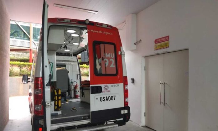 Vagas são destinadas a médico intervencionista, enfermeiro, técnico de enfermagem e para funções relacionadas à administração e transporte