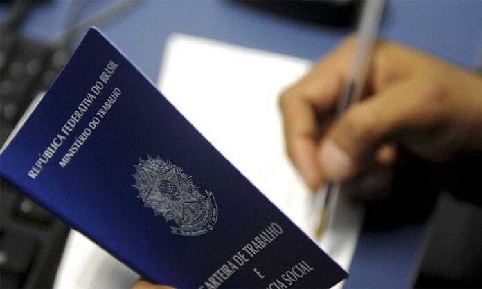 Sem Título-2 Vagas anunciadas pela Anglo American contemplam funções de motorista, técnico de segurança do trabalho, eletricista, mecânico, entre outras; Interessados podem se candidatar pela internet
