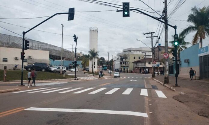 Sem Título-2 Município já recuperou 80 faixas de pedestres e 70 redutores de velocidade; Obras são executadas visando garantir a segurança
