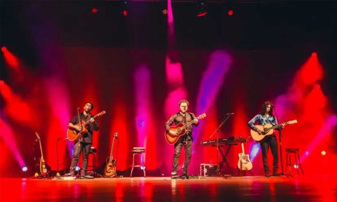 Além do roqueiro, a programação terá shows de os Gilsons, trio de músicos formado por filhos de Gilberto Gil, e do sanfoneiro Mestrinho