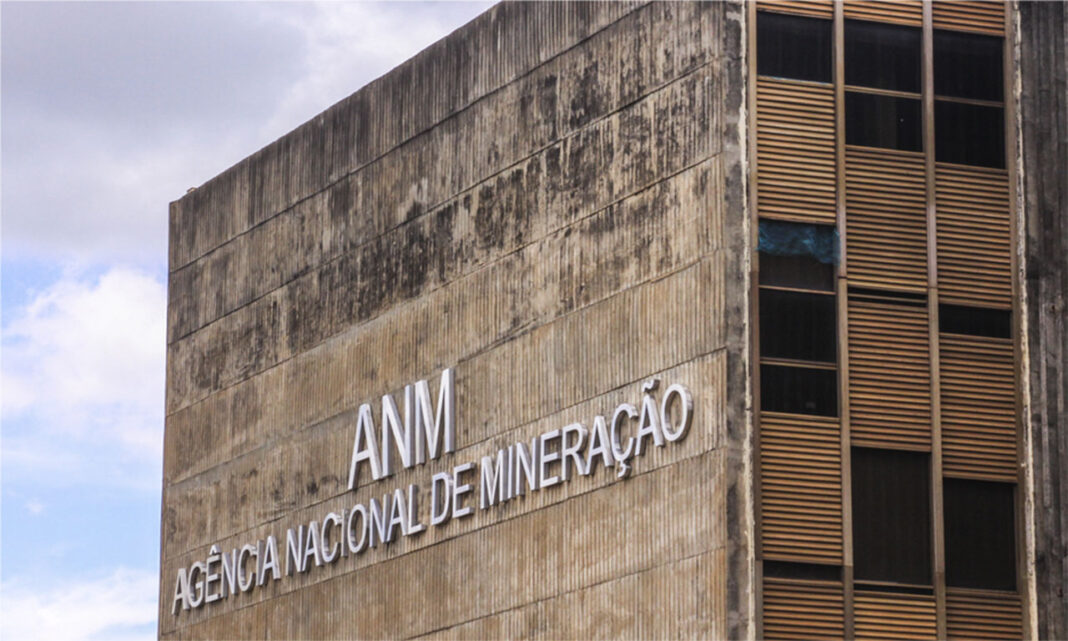 Norma estabelece o percentual de distribuição de royalties aos municípios afetados e estipula revisão anual de dados dos entes que têm direito aos royalties da mineração - ANM