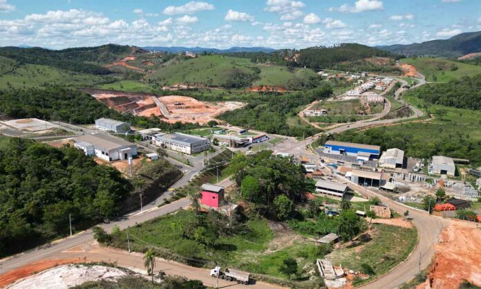 Projeto de Lei nº 027/2023 está em fase de análise nas comissões do Legislativo; Proposta prevê pagamento de um salário mínimo ao empregador por novo posto de trabalho criado - Prefeitura