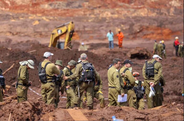 Intervenções feitas pós-rompimento de barragem estão sendo feitas para reparar impactos ambientais provocados pelo rejeito da barragem da mina do Córrego do Feijão, despejada no bioma da bacia do RIo Paraopeba em 2019 - Obras