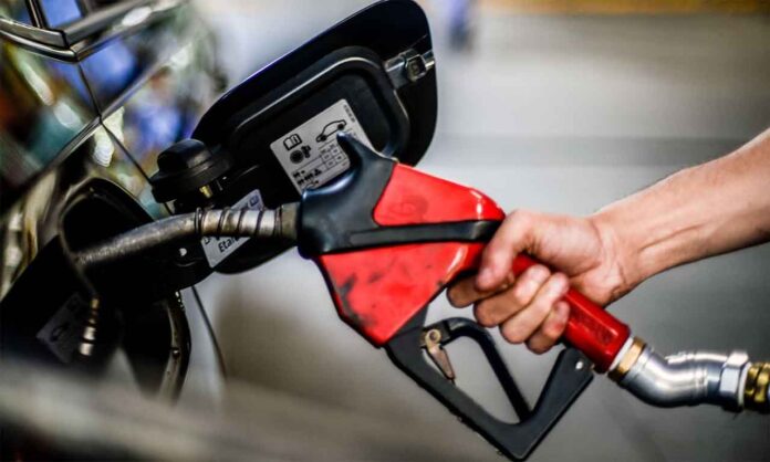 Sem Título-24 Presidente da estatal acredita que conflito em área produtora de petróleo possa gerar volatilidade de preços, mas ressalta que política de preços no Brasil não muda - Petrobrás
