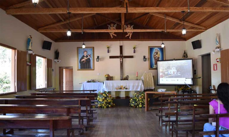 Igreja de São Geraldo é reaberta ao público após passar por reforma, em Santa Bárbara Igreja de São Geraldo é reaberta ao público após passar por reforma, em Santa Bárbara