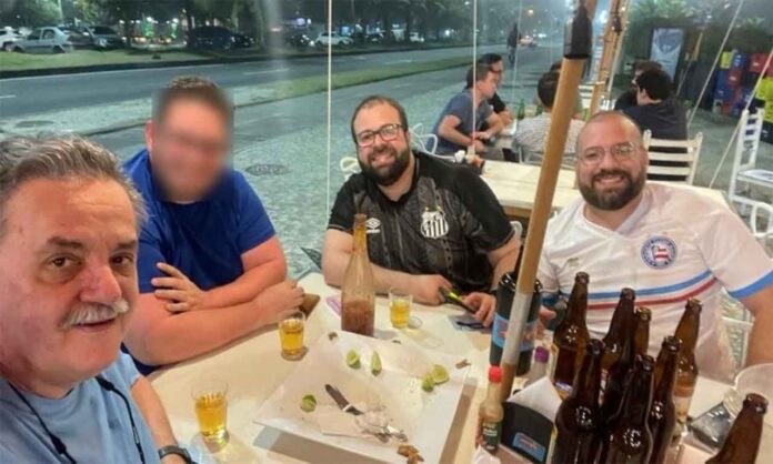 Chacina ocorreu na manhã desta quinta-feira em um quiosque na Barra da Tijuca; Médicos estavam na cidade para participar congresso de ortopedia - PF/ Médicos