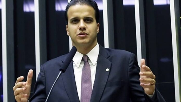 Ex-deputado federal tem histórico de atuação parlamentar em comissões relacionadas à mineração e ocupará nova função respaldado por vice-governador Mateus Simões - Lucas Gonzalez