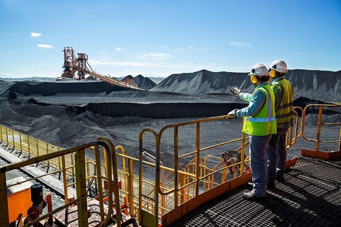 Em um país em que até o passado é incerto, urge trabalhar com o equilíbrio necessário para que o potencial sustentável da mineração seja alcançado