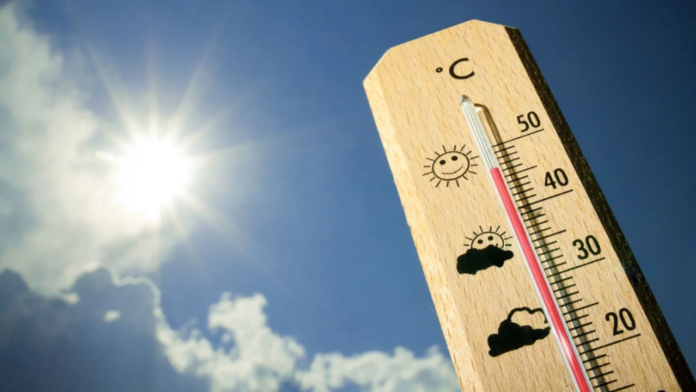 Cidade do Vale do Jequitinhonha registra 44,8°C, o dia mais quente em quase 18 anos