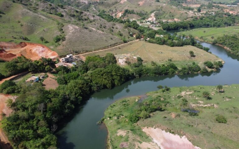 Prefeitura João Monlevade assina contratos de saneamento básico e meio ambiente Prefeitura João Monlevade assina contratos de saneamento básico e meio ambiente