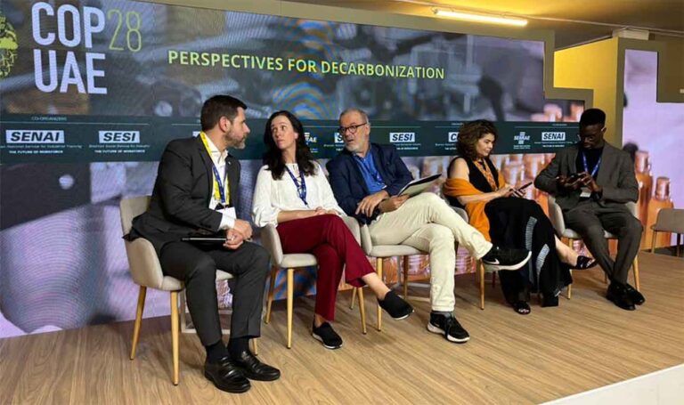 Apresentação foi feita pelo diretor-presidente da entidade nesta quarta-feira; Raul Jungmann também moderou painel sobre descarbonização no evento - Ibram