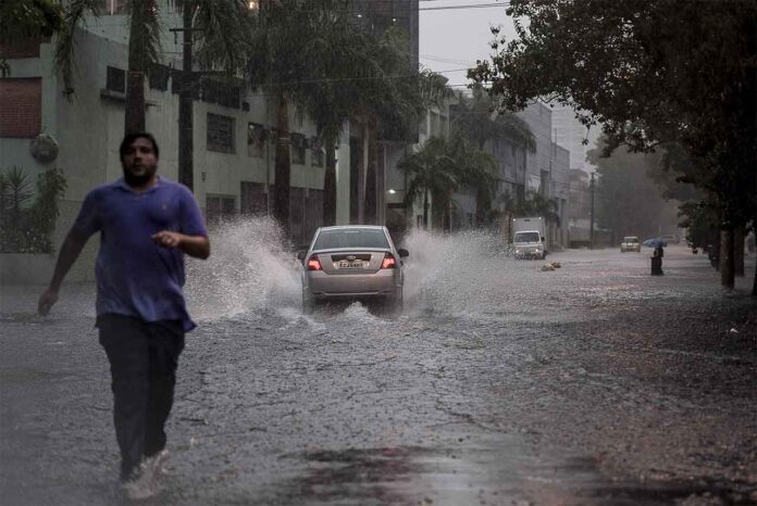 Sem Título-12 Meteorologia prevê chuvas mais frequentes na estação sob influência do El Niño, com muito calor durante o dia e mais precipitações à tarde e à noite - Verão Chuvoso