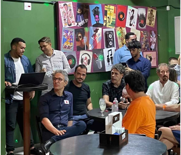 Romeu Zema participou de confraternização com membros de seu partido no espaço de eventos; Happy Hour da mineração chega à sua 5ª edição - Governador no Andrade Colaborativo
