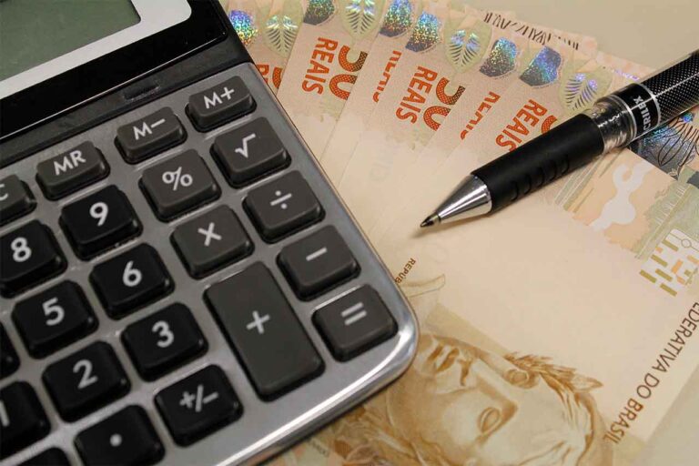 Salário mínimo passará a ser de R$ 1.412,00 a partir de 1º de janeiro de 2024 Salário mínimo passará a ser de R$ 1.412,00 a partir de 1º de janeiro de 2024