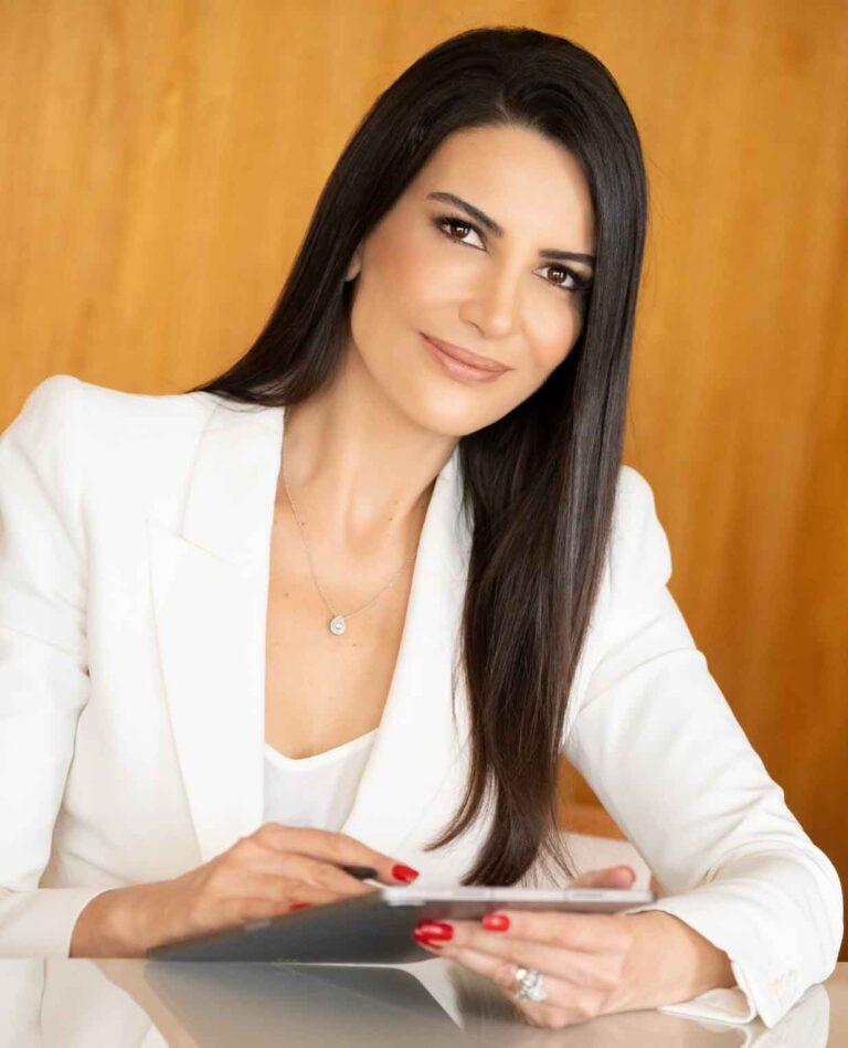 Ana Sanches assume presidência da Anglo American no Brasil em substituição a Wilfred Brujin Ana Sanches assume presidência da Anglo American no Brasil em substituição a Wilfred Brujin