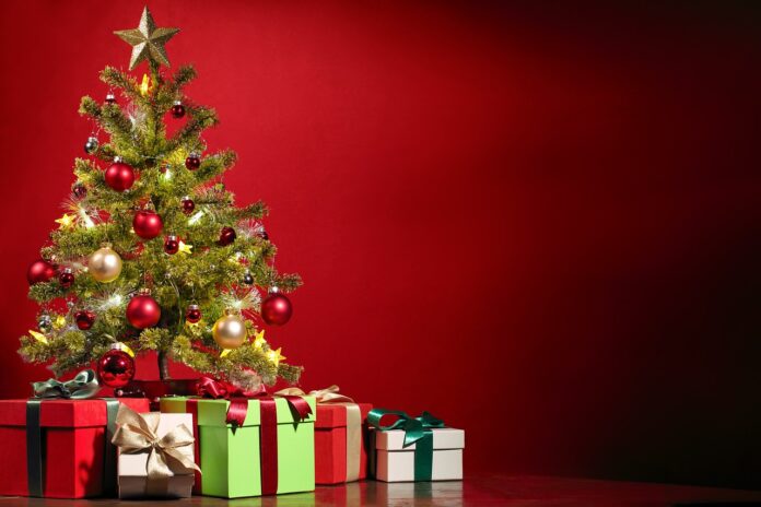 Decoração de Natal de Itabira começa a ser inaugurada nesta quarta-feira (6)
