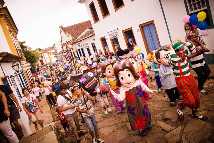 Sem Título-1 Centenas de cidades em Minas Gerais têm tradição na realização da festa e um vasto conjunto de bens para proteger; MPMG reúne lista de medidas a serem observadas pelos gestores municipais e foliões