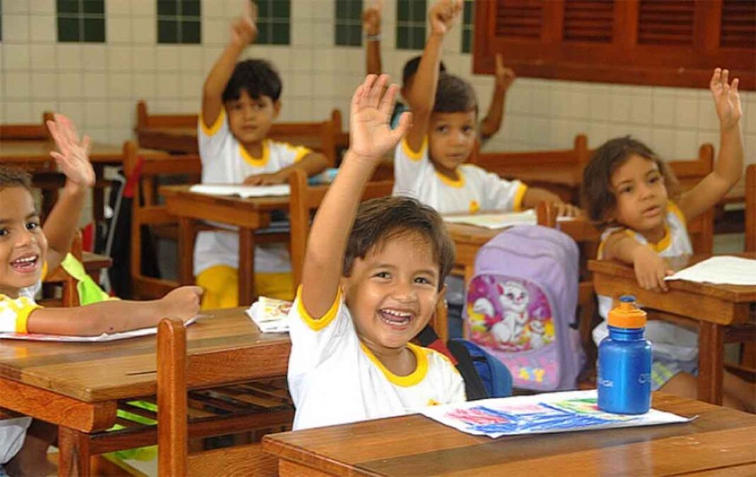 Sem Título-2 Pais e responsáveis devem realizar a matrícula até o dia 9 de fevereiro na cidade mineradora – São Gonçalo do Rio Abaixo