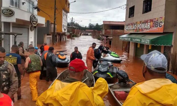 Sem Título-8 Defesa Civil Estadual alerta para o risco de alagamentos, queda de árvores, enxurradas e falta de energia elétrica; Chuvas causaram estragos em BH e interior