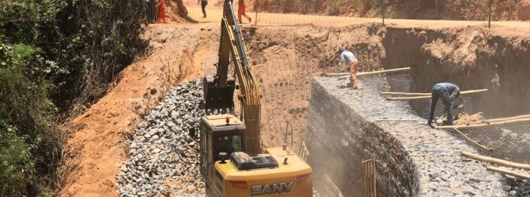 Vale do Aço recebe obras de implantação, pavimentação e recuperação viária