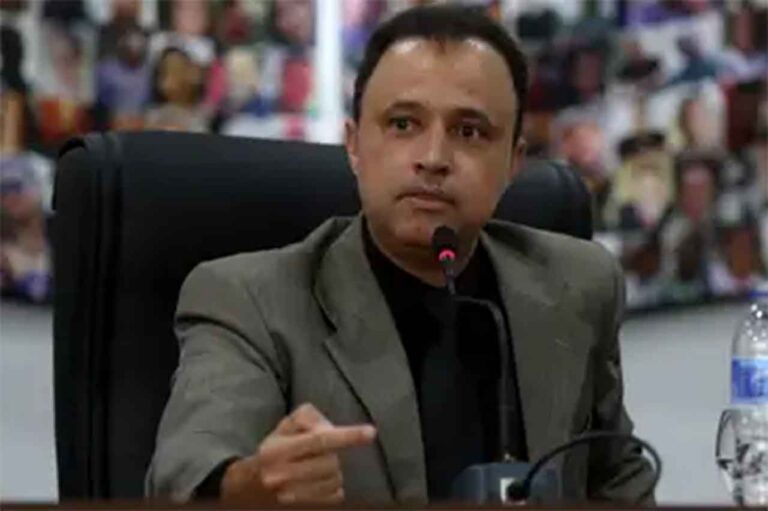 Trabalhadores foram informados em simulação que poderiam caminhar calmamente por até 15 minutos ao ponto de encontro, segundo o delegado da PF; Mineradora diz estar colaborando com as investigações e realizando ações de reparação