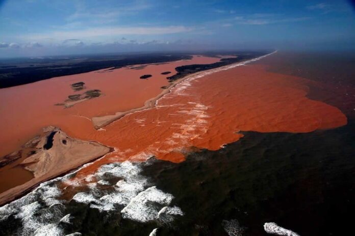MG e ES se unem em busca de ações mais concretas no acidente da Samarco no Rio Doce