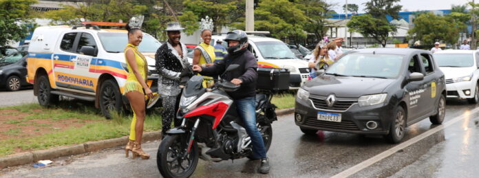 De olho no Carnaval, DER-MG realiza 124 ações de prevenção de acidentes