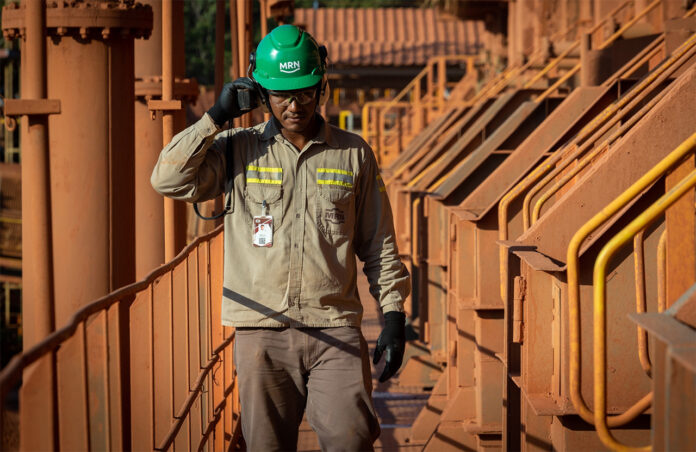 Empresa com sede no Pará firmou acordo com a Companhia de Gás estadual visando reduzir a dependência do Óleo Combustível OCA1; MRN desenvolve mais de 60 projetos socioambientais no estado