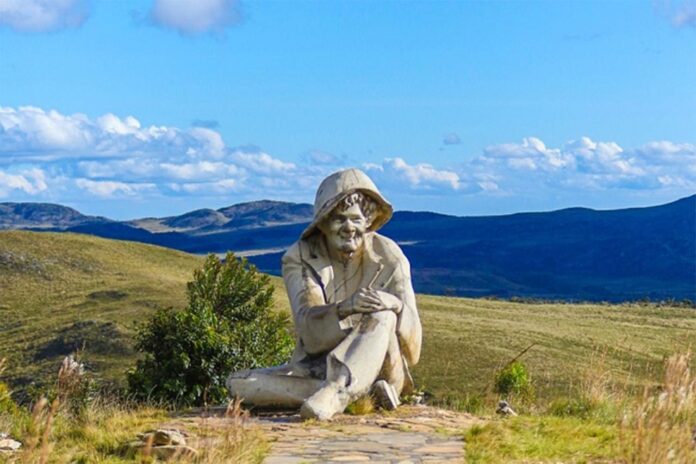 Sem Título-20 Monumento que homenageia ermitão símbolo da região vinha sendo alvo de vandalismo e turismo predatório; Manutenção prevê R$ 400 mil em investimentos pela Anglo American