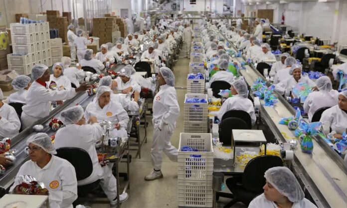 Sem Título-12 Pesquisa Industrial mensal aponta queda de 0,3% em fevereiro; Produção atual ainda está abaixo do nível pré-pandemia