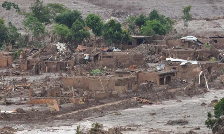 Acordo de Mariana: aporte de R$ 90 bilhões da Samarco não contemplaria a todas as vítimas, segundo representante Acordo de Mariana: aporte de R$ 90 bilhões da Samarco não contemplaria a todas as vítimas, segundo representante