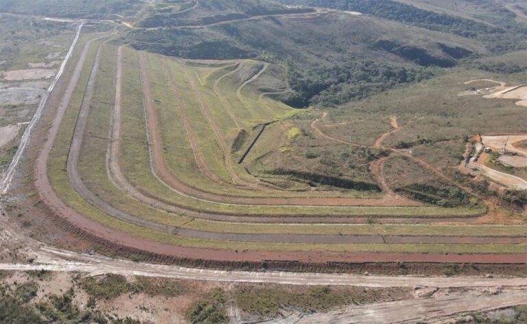 Dispositivo de sistema apresentou falha na estrutura da Mina de Fábrica; Vale assegura que problema não representa riscos para a população