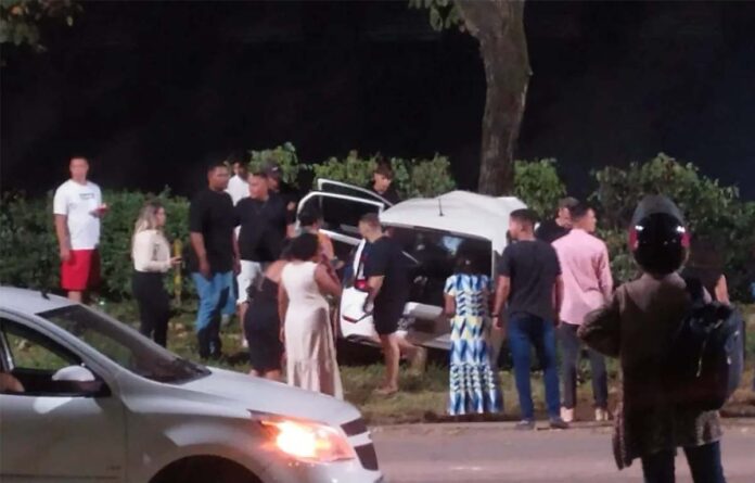 Sem Título-3 Colisão ocorreu na área urbana da BR-381, próximo ao Shopping Vale do Aço; Motorista foi resgatado inconsciente das ferragens e levado pelo Samu ao hospital