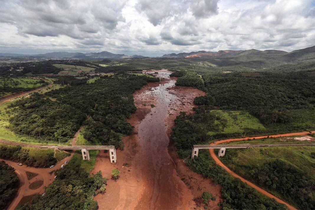 Órgão estadual abordou aspectos do acordo judicial de reparação e do seu cumprimento, além dos desafios enfrentados; Diplomatas também conheceram lições aprendidas com desastre ambiental