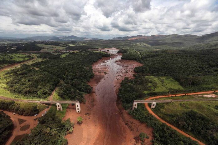 Sem Título-5 Órgão estadual abordou aspectos do acordo judicial de reparação e do seu cumprimento, além dos desafios enfrentados; Diplomatas também conheceram lições aprendidas com desastre ambiental
