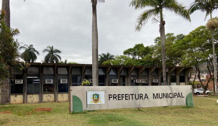 Processo seletivo em João Monlevade visa preencher duas vagas para a função de coveiro, por tempo determinado