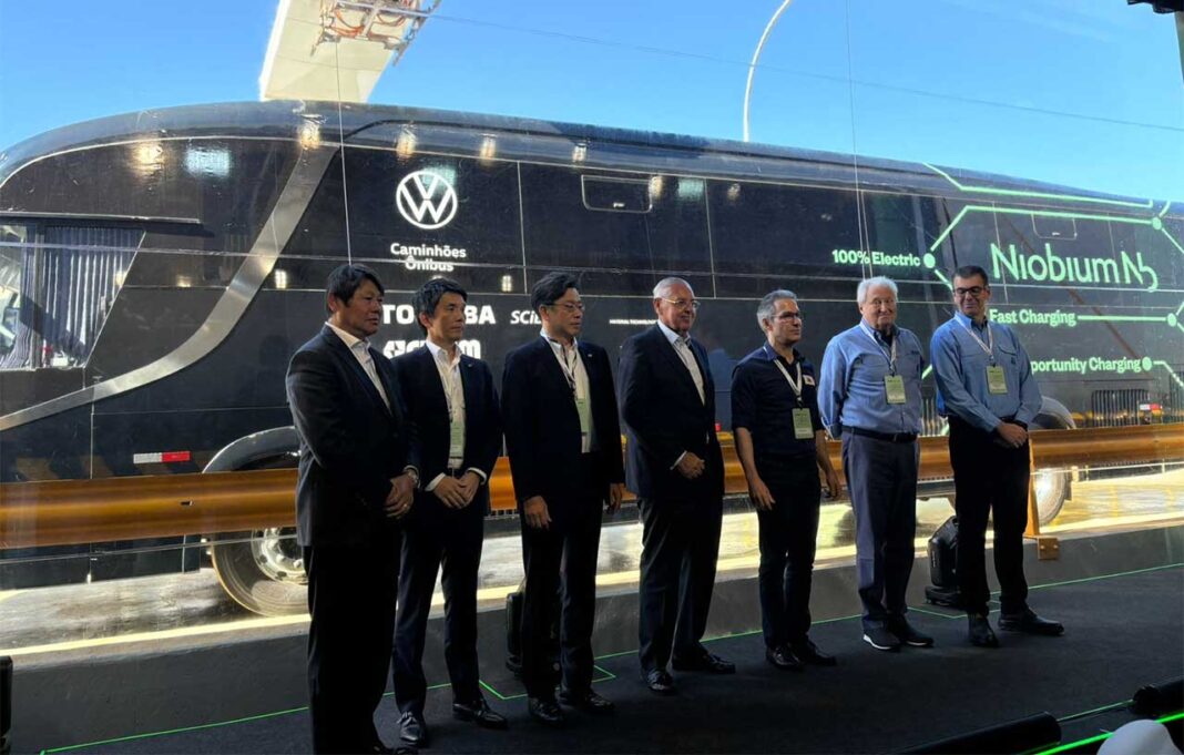 Sem Título-12 Tecnologia é fruto de parceria entre a CBMM, Toshiba e Volkswagen e foi apresentada em evento em Araxá; Bateria de Nióbio mostra importância de minerais críticos para descarbonizar o setor de transportes