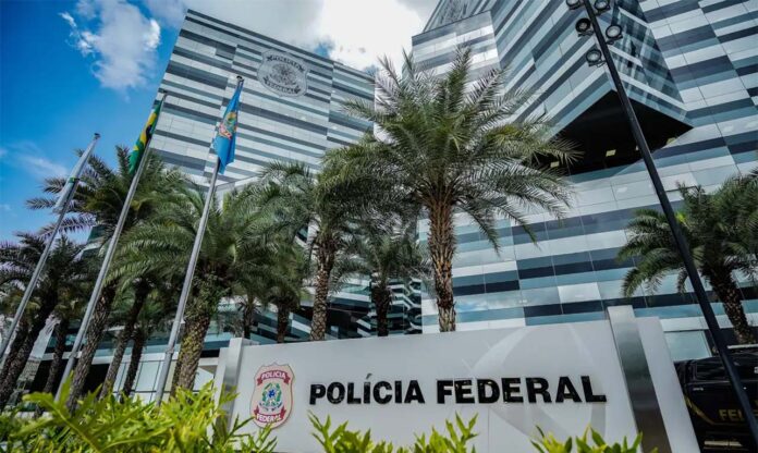 Sem Título-25 Agentes cumprem mandados de busca e apreensão em operação para conter ação criminosa na zona rural de Altamira; PF cumpre mandados expedidos pela Justiça Federal