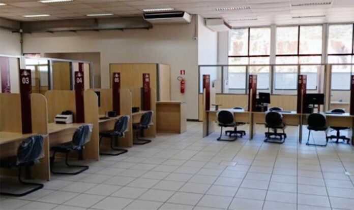 Sem Título-7 Presidente do Legislativo apresentou prédio que irá receber uma gama de serviços públicos; Nova unidade foi construída por meio de parceria da Câmara com o Governo de Minas