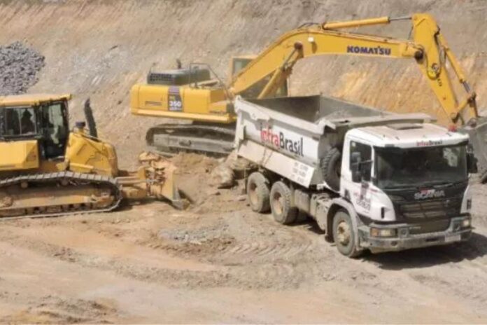A empresa InfraBrasil anunciou que os 30 postos de trabalho são resultado da expansão de suas operações junto a mineradoras no estado de Minas Gerais