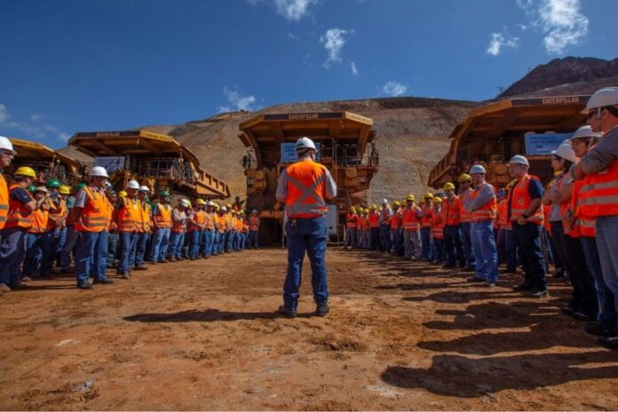 imagem site (4) Samarco volta a aquecer o mercado de trabalho com oportunidades de emprego na cidade de Mariana. A empresa procura por analista de recursos humanos e coordenador(a) de processo de beneficiamento