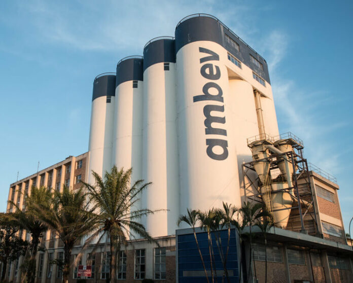 Confira as vagas de emprego dentro da Ambev, com processo seletivo feito de forma online pelo site da empresa