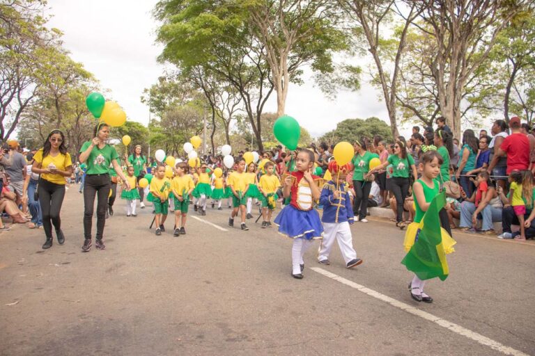 Ipatinga terá parada cívico militar com a participação de mais de 80 entidades neste 7 de Setembro Ipatinga terá parada cívico militar com a participação de mais de 80 entidades neste 7 de Setembro