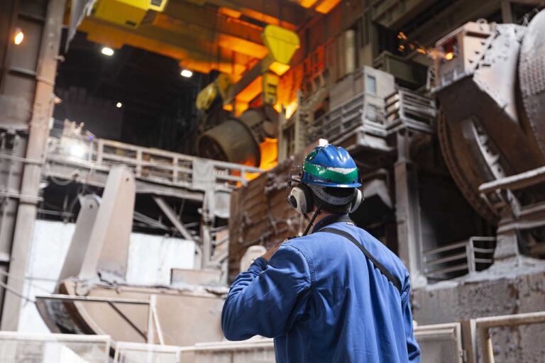 João Monlevade confunde sua história com a da ArcelorMittal, uma das maiores produtoras de aço do mundo; Empresa espera dobrar produção da usina do município ainda neste ano