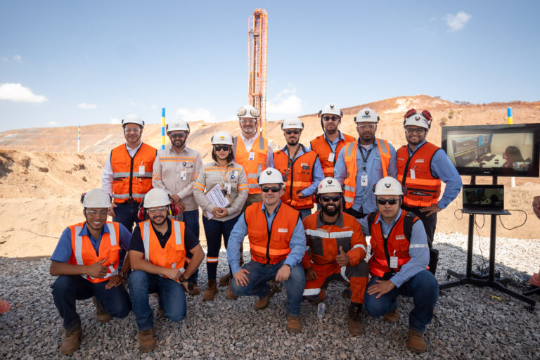 Anglo American lança perfuratriz autônoma em Conceição do Mato Dentro Anglo American lança perfuratriz autônoma em Conceição do Mato Dentro