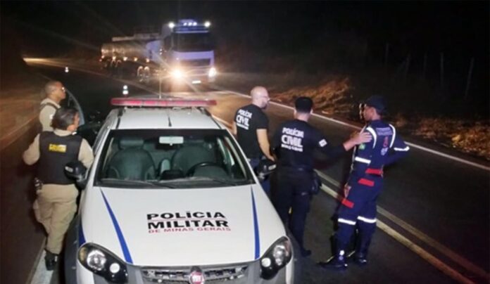 Sem Título-4 Homem de 47 anos foi socorrido com vida e encaminhado a um hospital da cidade, mas não resistiu aos ferimentos; Polícia investiga se motociclista foi atingido por veículo que fugiu sem prestar socorro