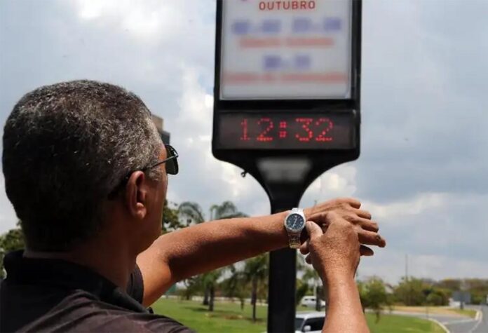 Estimativa consta em nota divulgada pelo Operador Nacional do Sistema Elétrico (NOS); Volta do horário de verão ainda está sob análise do Governo Federal